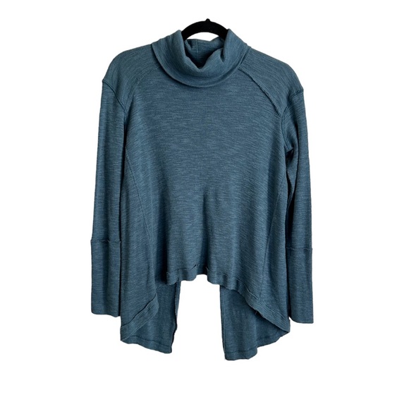 WE THE FREE Free People Split Back Hem Cowl Turtle Neck Long Sleeve Top - Picture 1 of 11